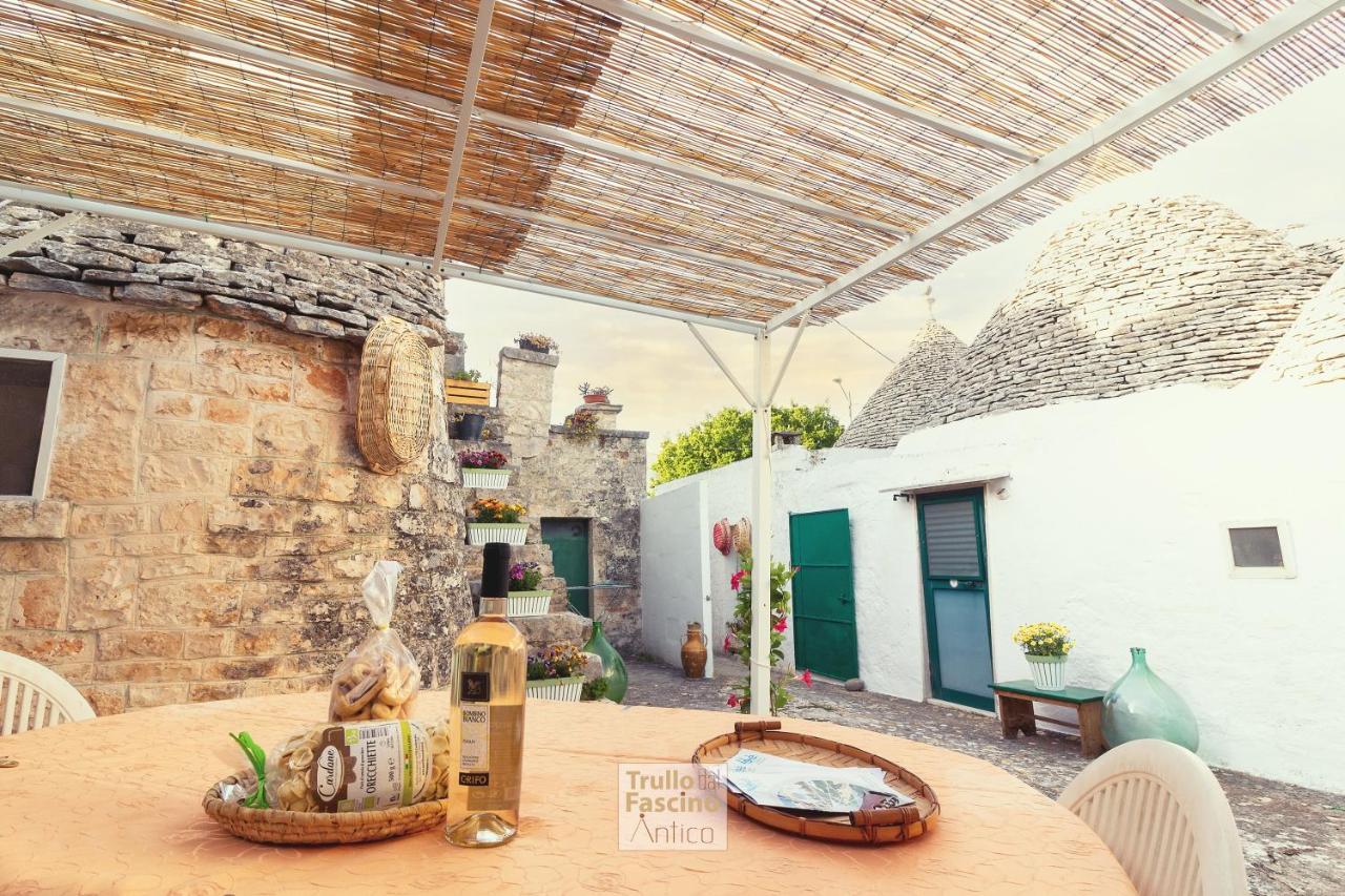 Trullo Dal Fascino Antico Βίλα Locorotondo Εξωτερικό φωτογραφία